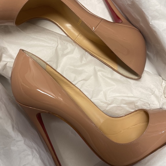 Louboutin So Kate Heels - BRAND NEW - Picture 7 of 9